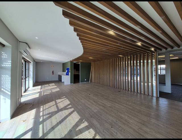 1,225M² OFFICE TO LET IN ILLOVO